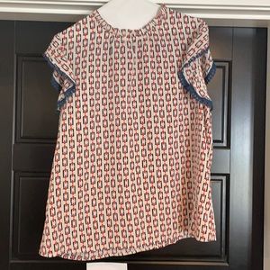 Like Brand New!  THML blouse.  Women’s Large.  Flutter Sleeve